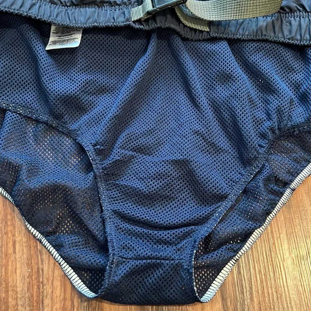 Columbia Omni Shade Relaxed Short, 9” - Picture 9 of 12